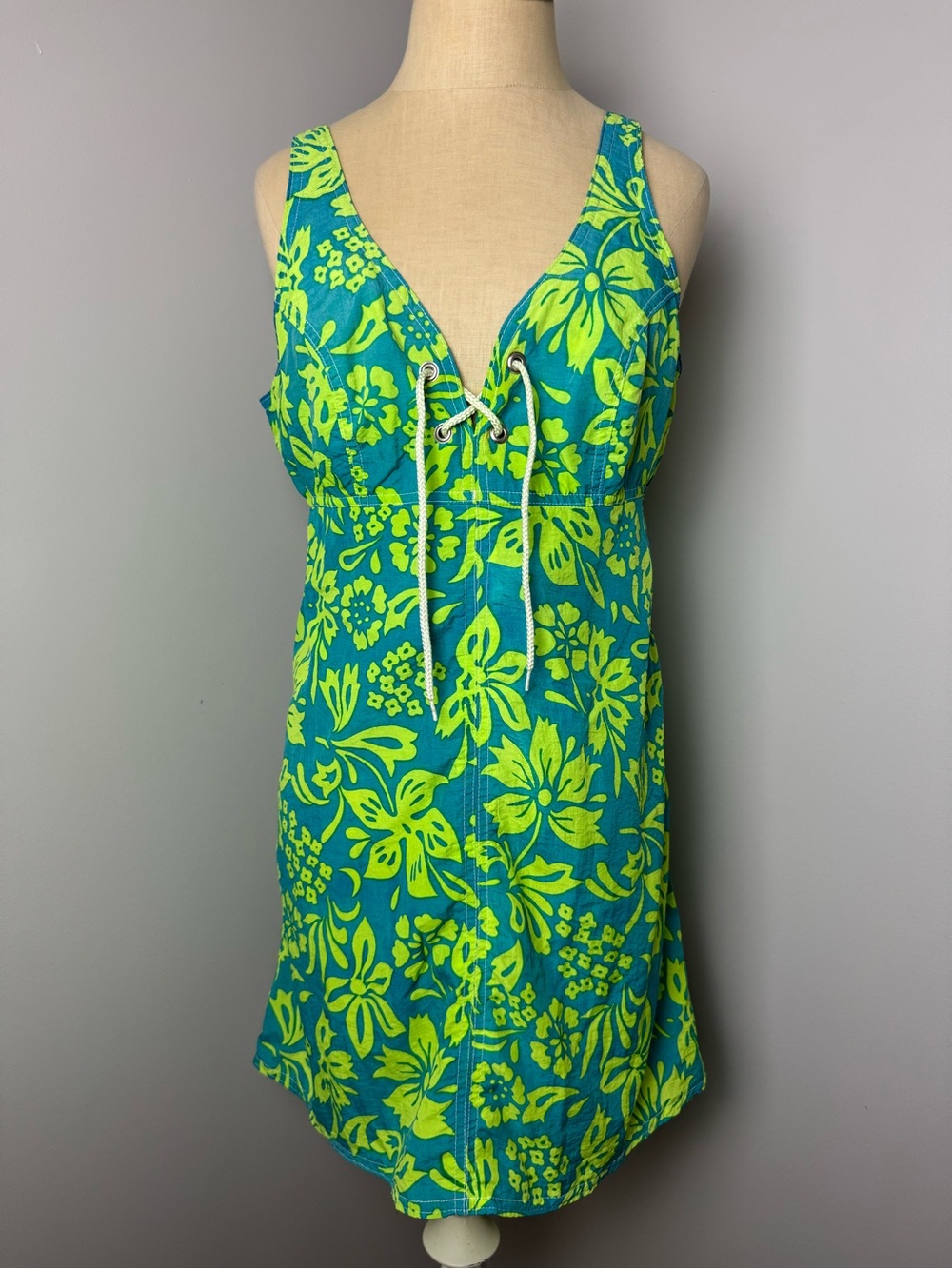 2000s Vintage Girl Star Beach Dress